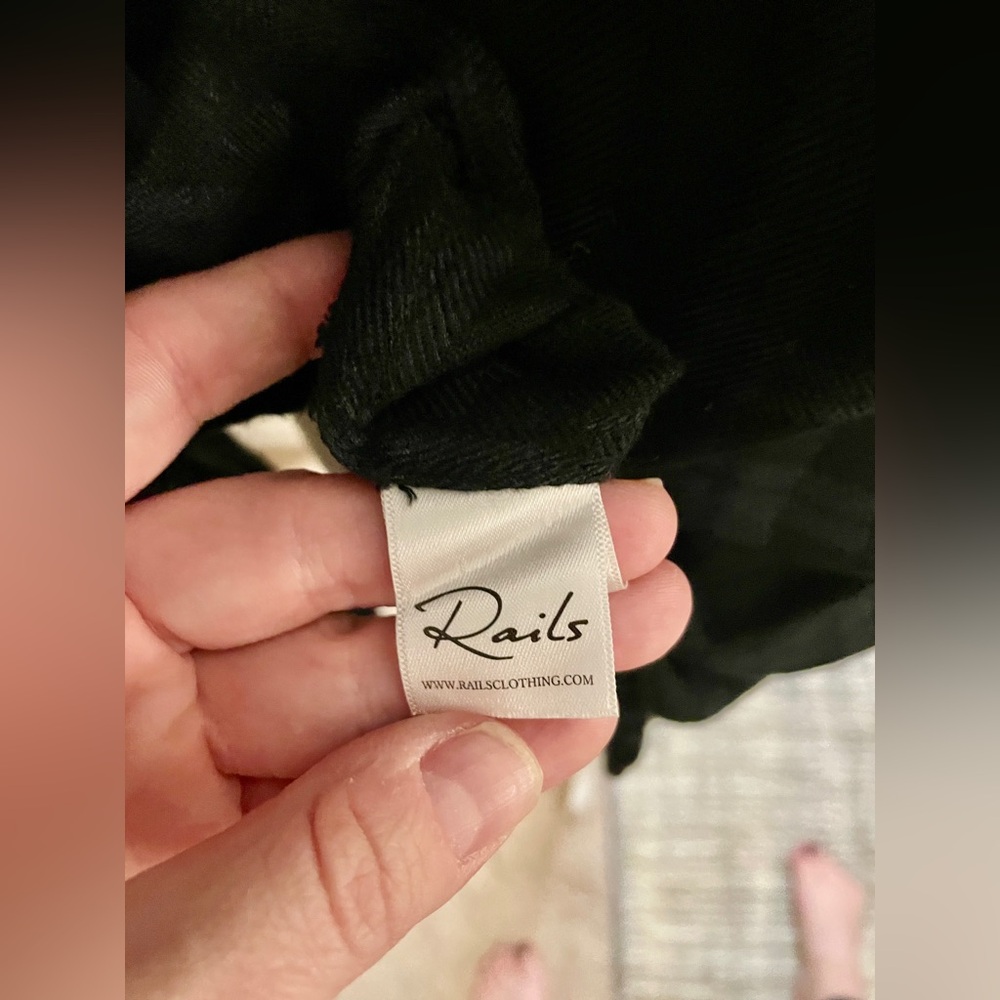 Rails Size Medium Hunter Obsidian Button Down Shi… - image 5